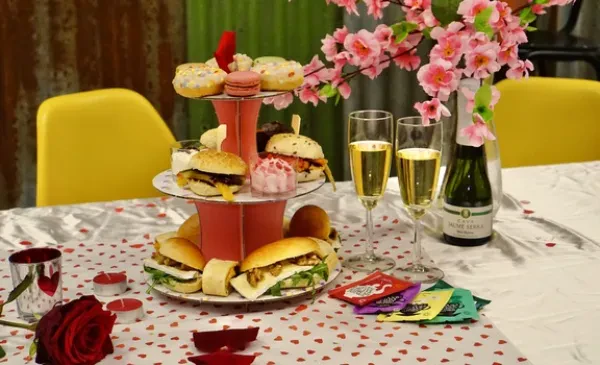 High tea etagère